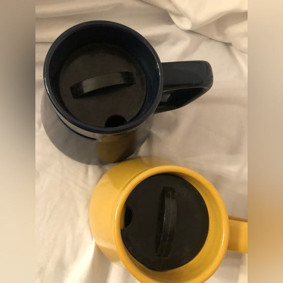 Vintage Pier1 Travel Mugs - Picture 3 of 3